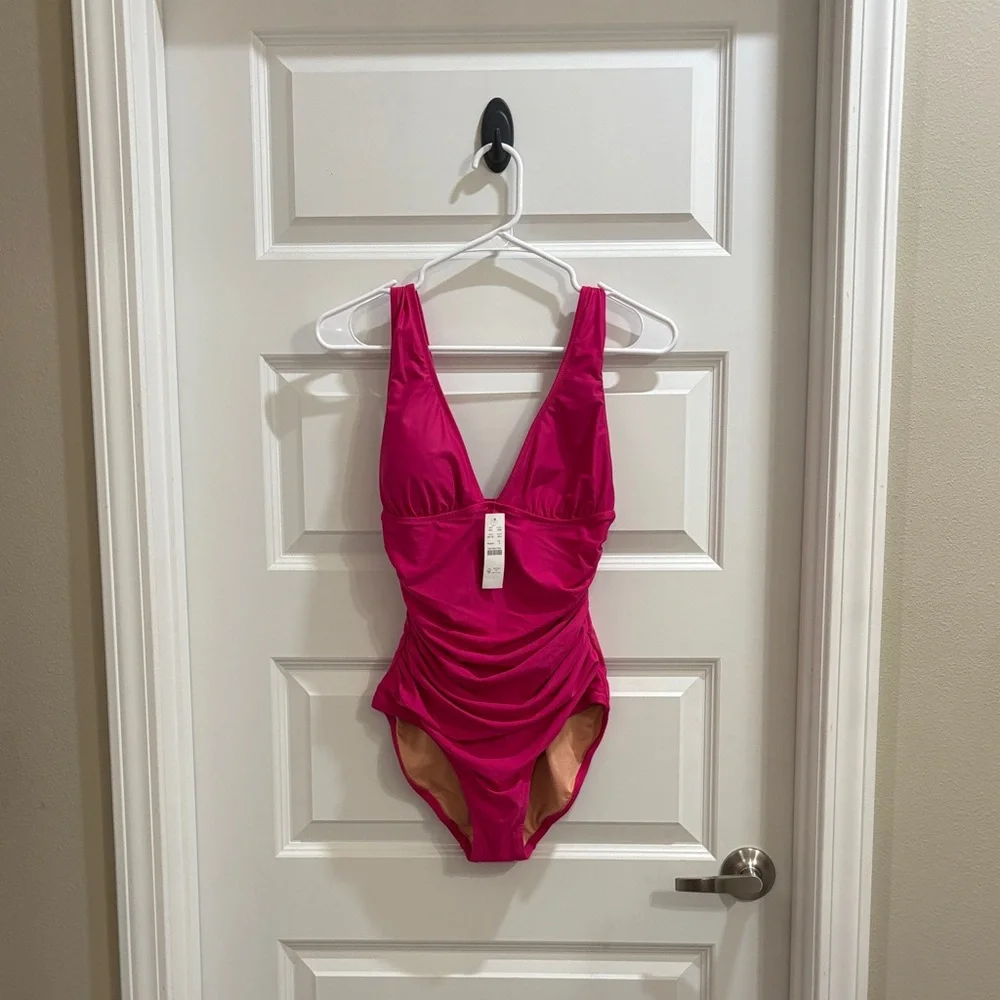✨NWT~J.Crew Ruched One Piece✨